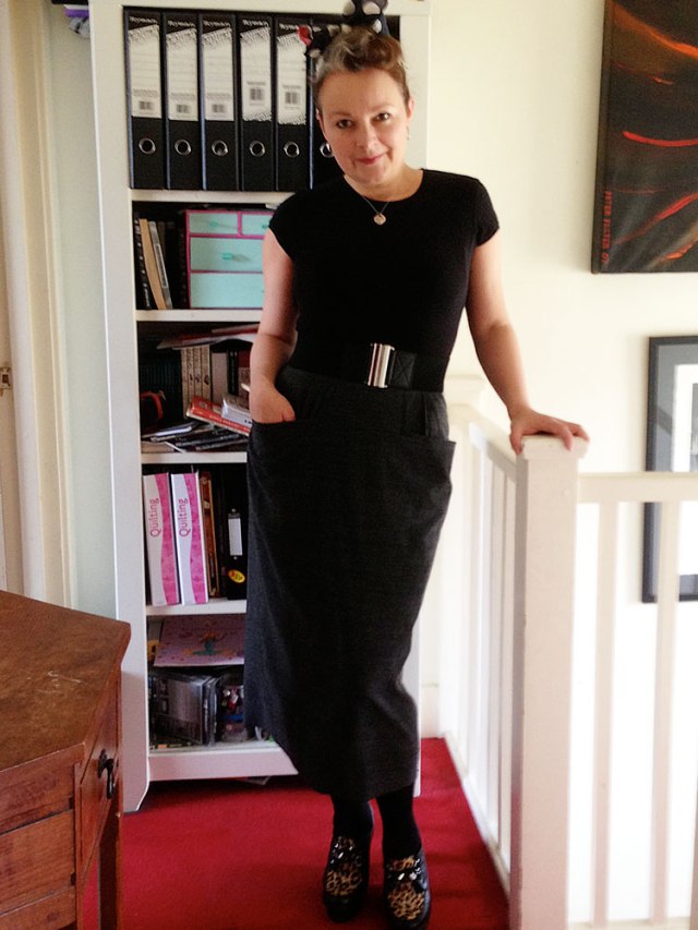 Day 30 vintage pencil skirt with pockets