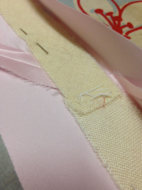 Interlining from ready-made tie